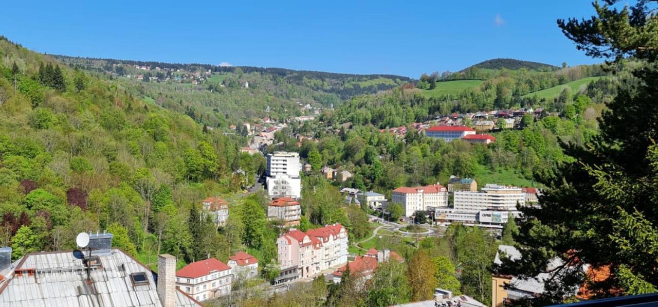 Hotel Panorama Jachymov Luaran gambar