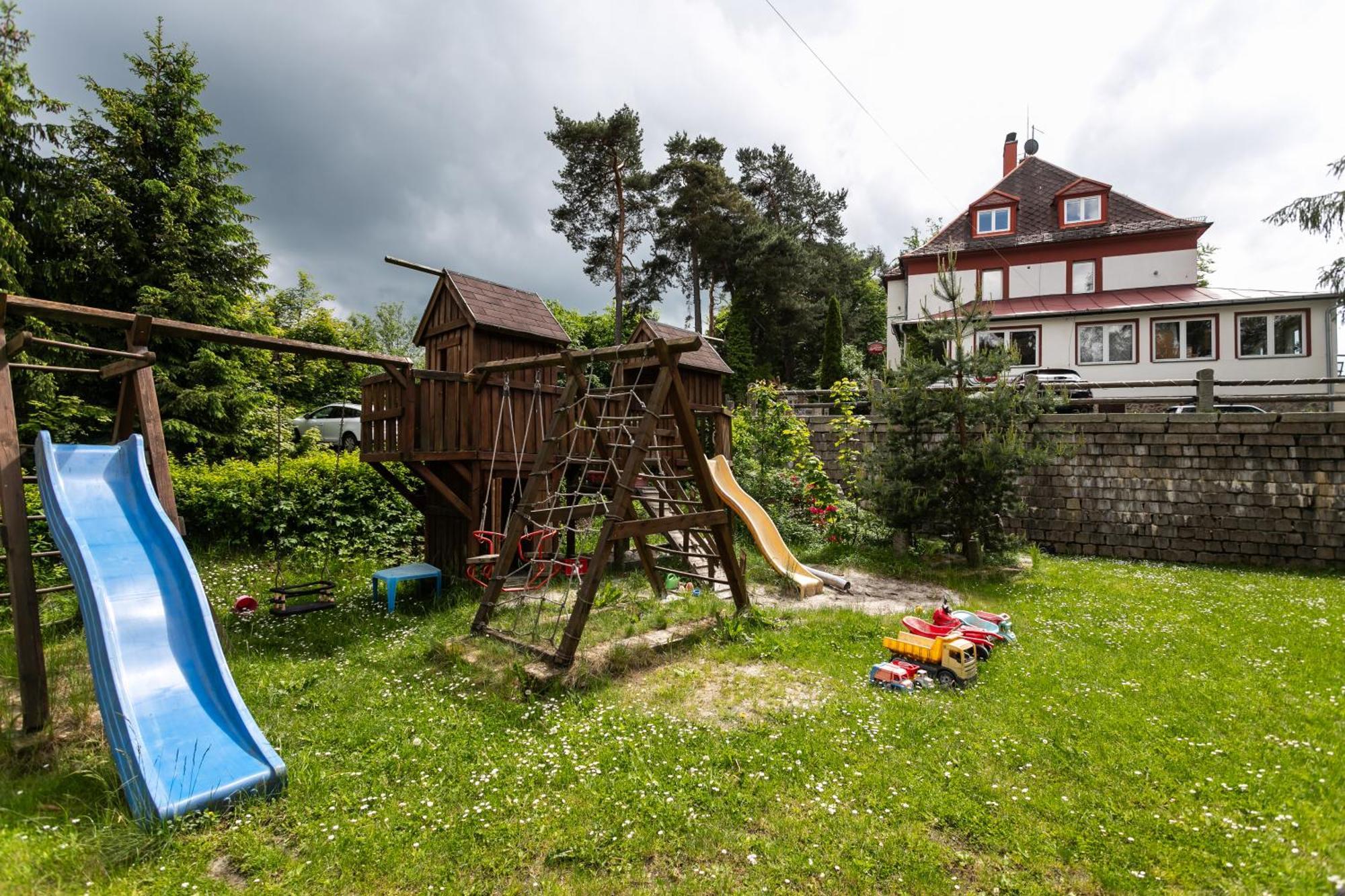 Hotel Panorama Jachymov Luaran gambar