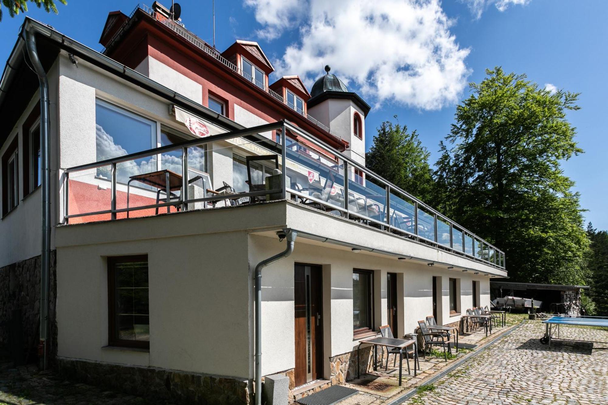 Hotel Panorama Jachymov Luaran gambar